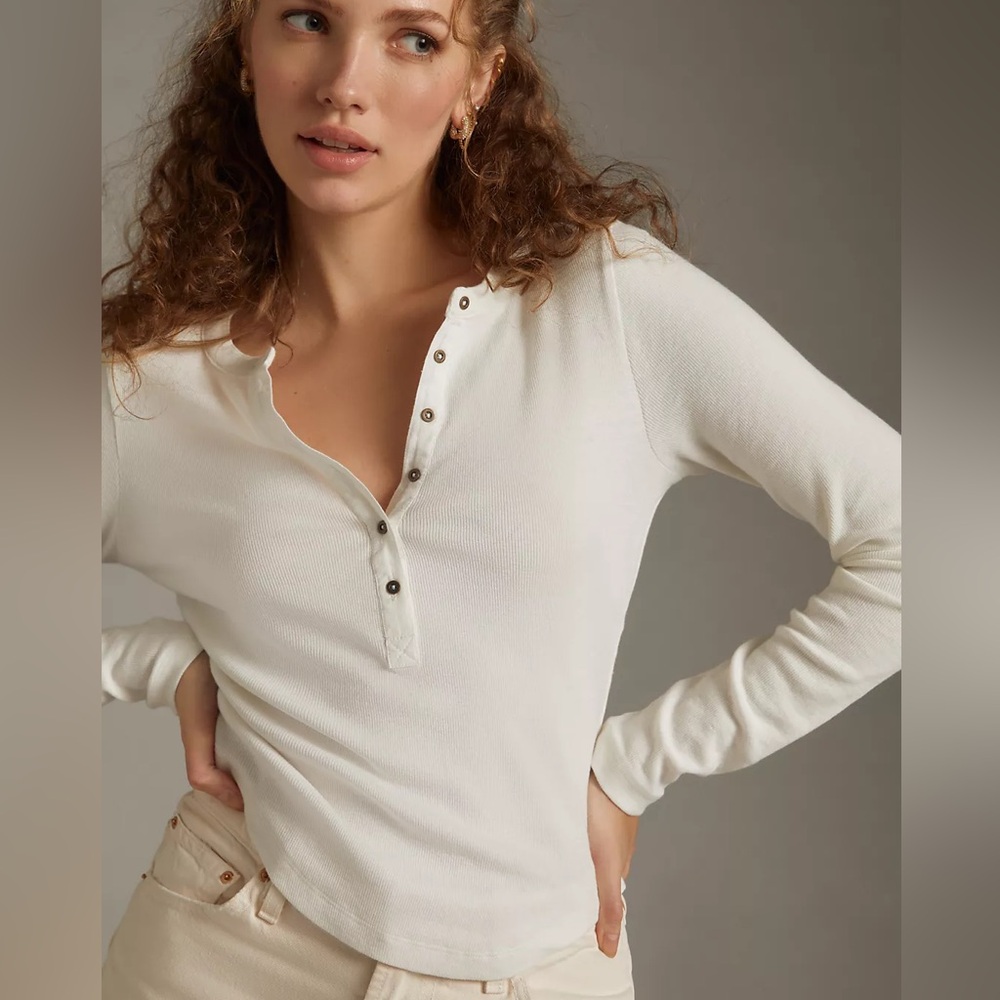 The Andie Ribbed Henley Top by Pilcro